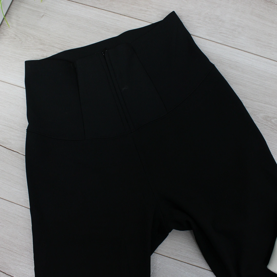 Моделюючі лосини високої посадки з термотканини для осені та зими