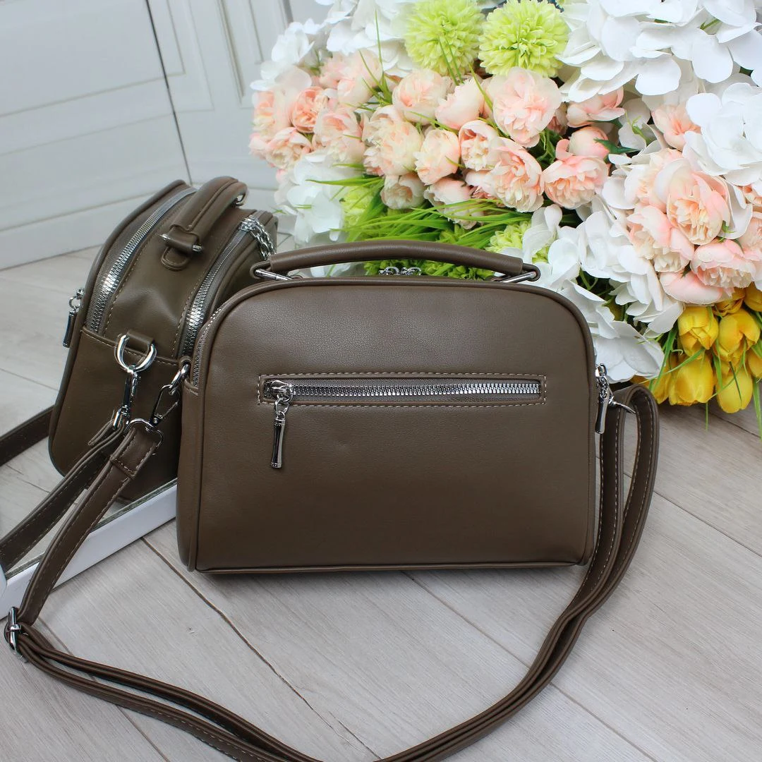 Сумка крос-боді капучіно для фрілансера з еко-шкіри