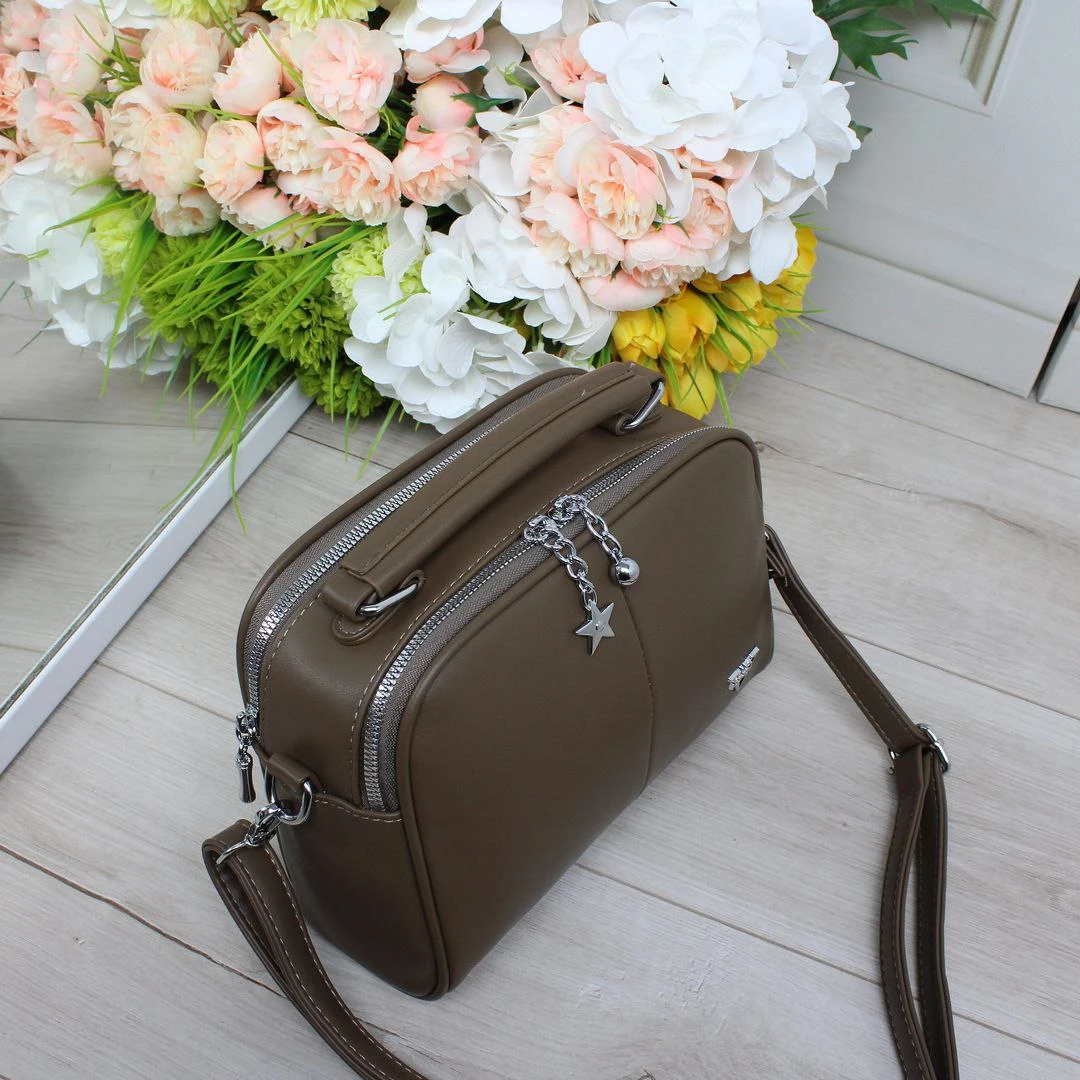 Сумка крос-боді капучіно для фрілансера з еко-шкіри