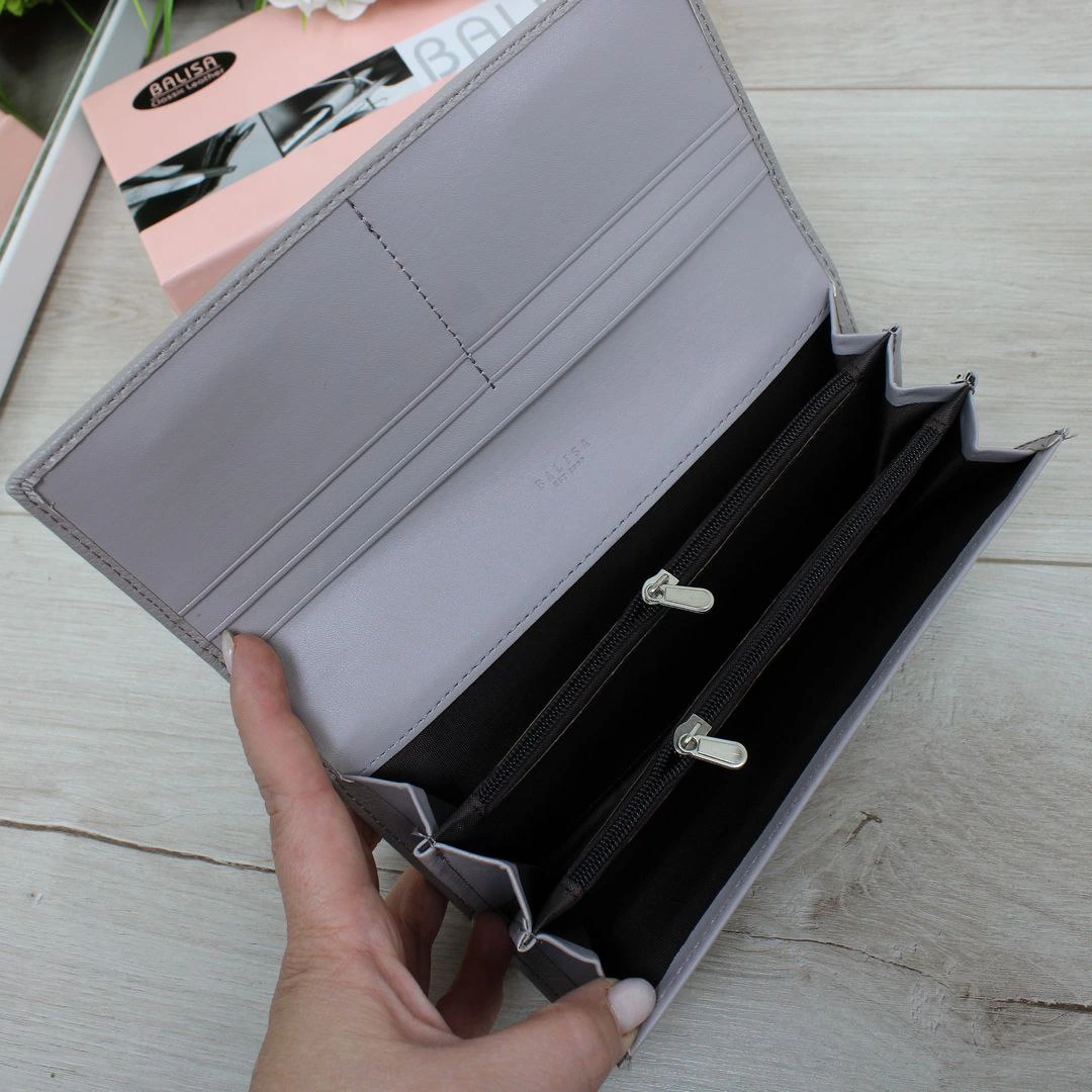 Жіночий сірий гаманець із екошкіри