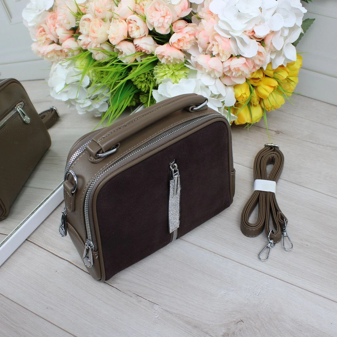 Жіноча сумка крос-боді з натуральної замші для міста та роботи