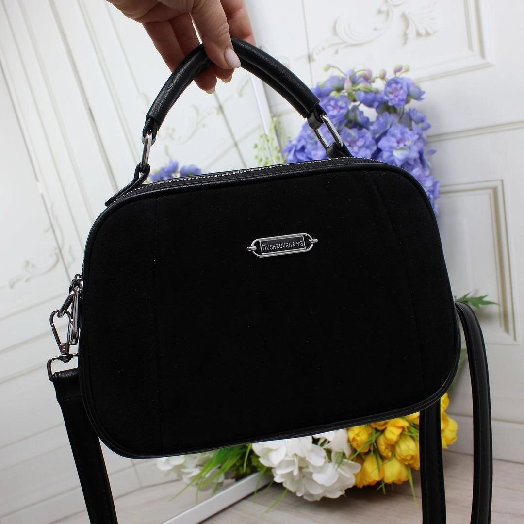 Жіноча сумка через плече з натуральної замші та еко-шкіри чорна