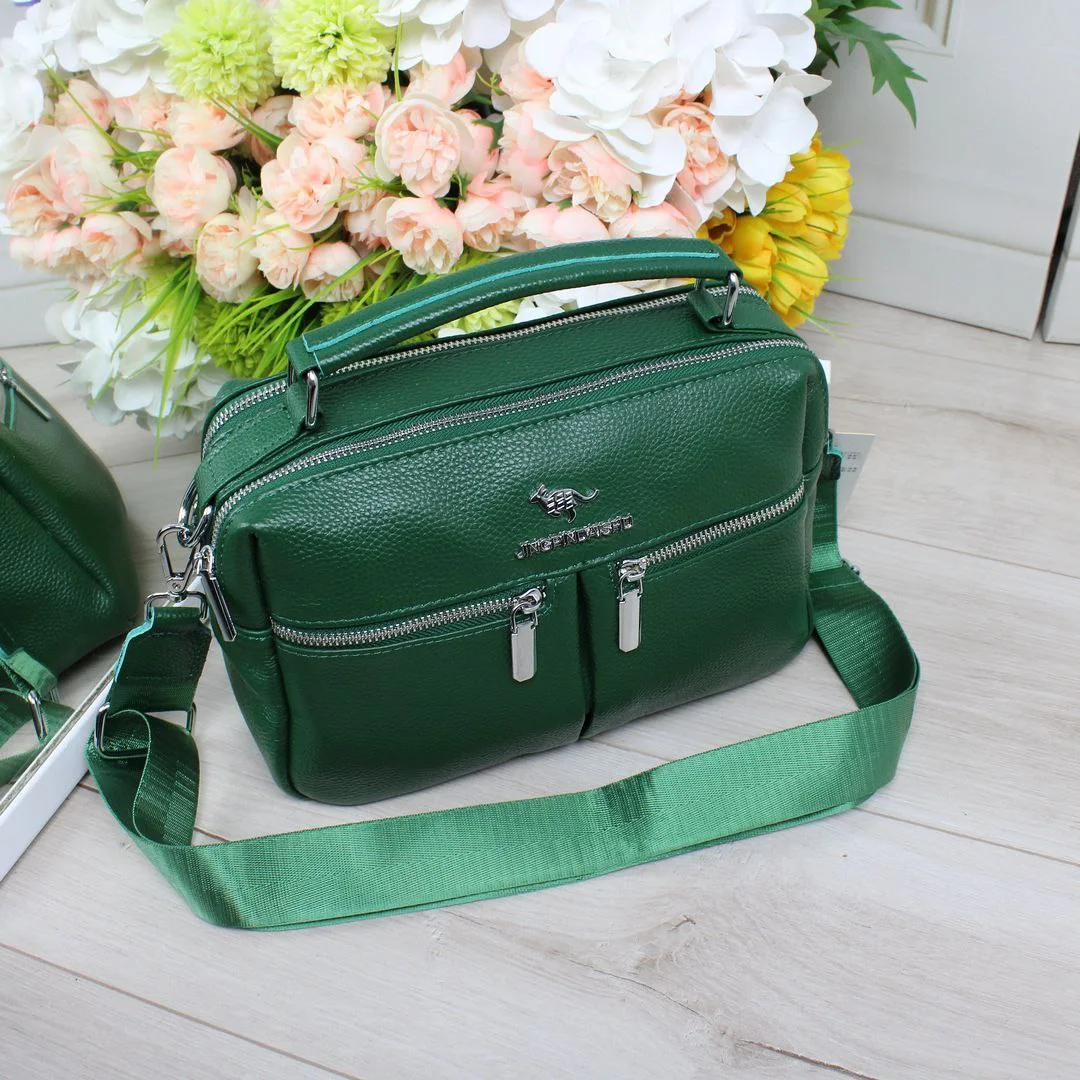 Жіноча зелена сумка з натуральної шкіри на два відділення