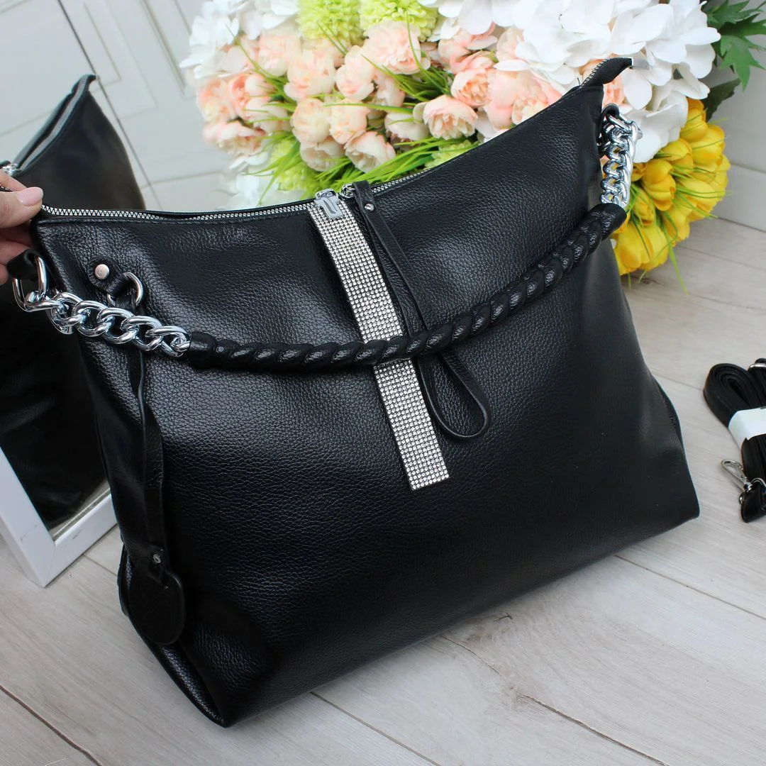 Жіноча сумка-мішок чорна для офісу 