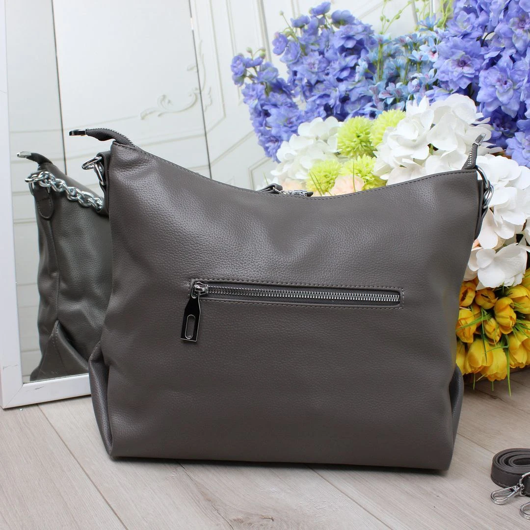 Жіноча сумка-мішок сіра для офісу з відділенням А4 з еко-шкіри